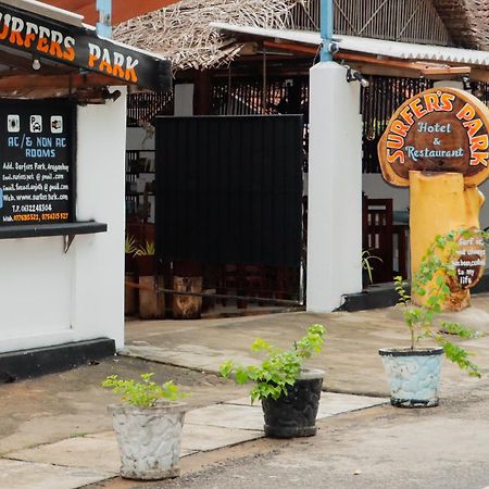 Surfers Park Arugambay Bed and Breakfast Arugam Bay Exteriör bild