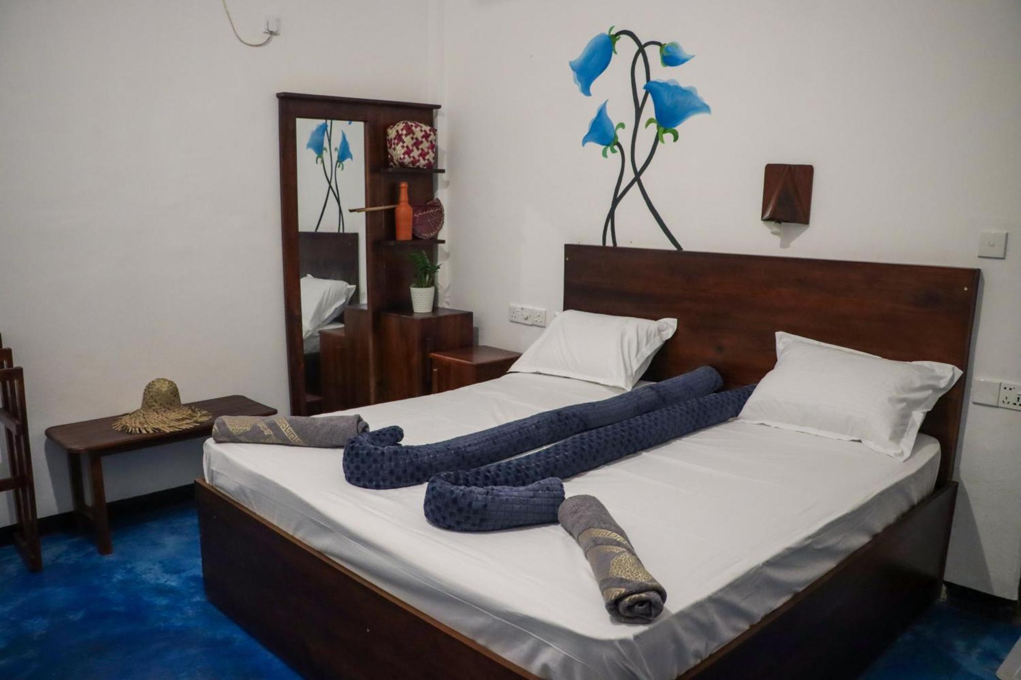 Surfers Park Arugambay Bed and Breakfast Arugam Bay Exteriör bild