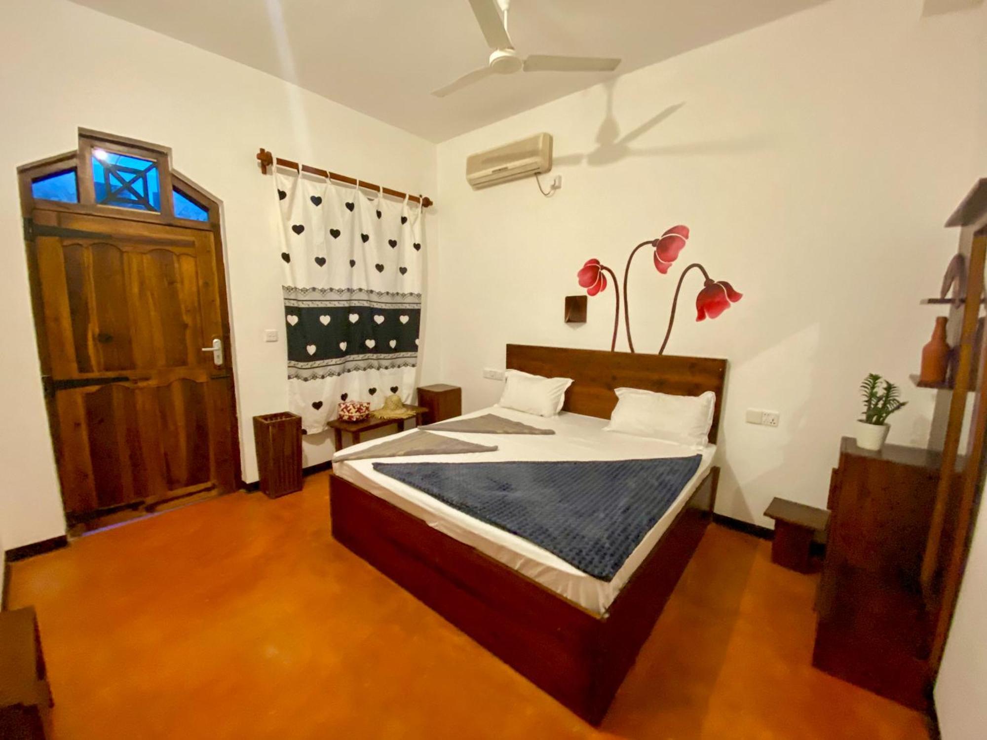 Surfers Park Arugambay Bed and Breakfast Arugam Bay Exteriör bild