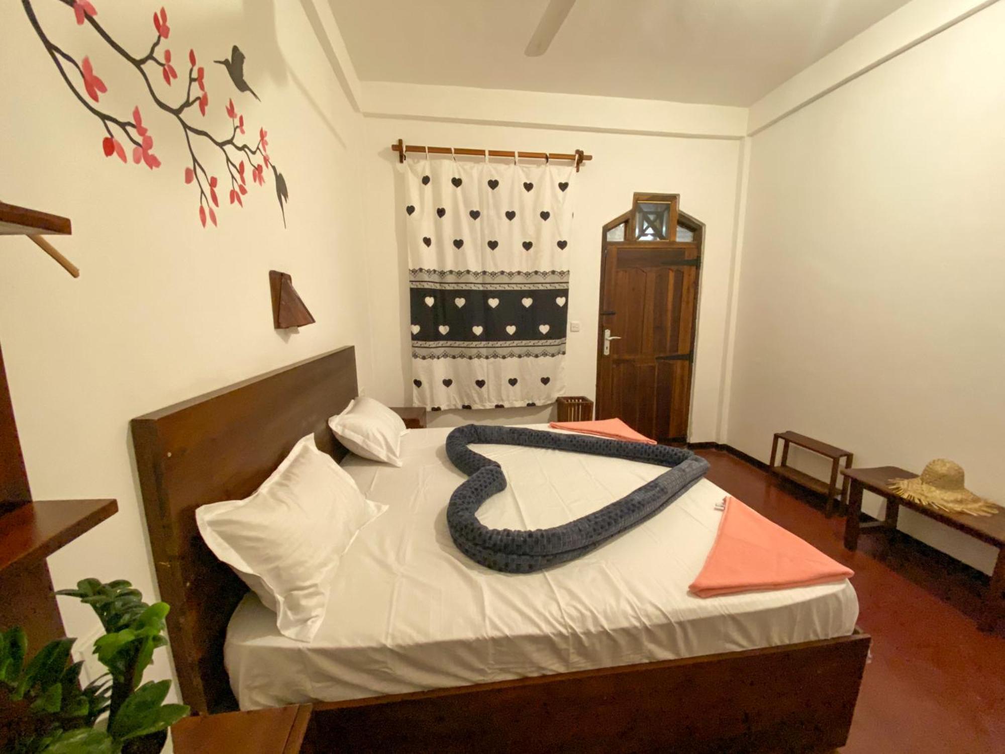 Surfers Park Arugambay Bed and Breakfast Arugam Bay Exteriör bild